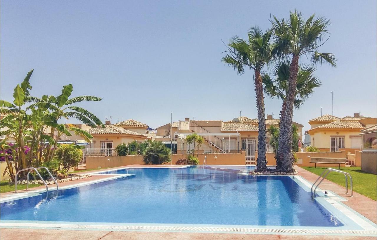 Cozy Home In Orihuela Costa With Kitchen Dehesa de Campoamor  Eksteriør billede